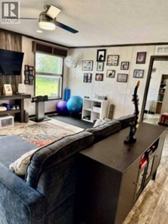 890 Pelican Road — photo 15 of 40