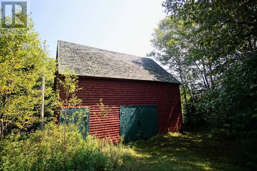560 West Sable Road — photo 37 of 40