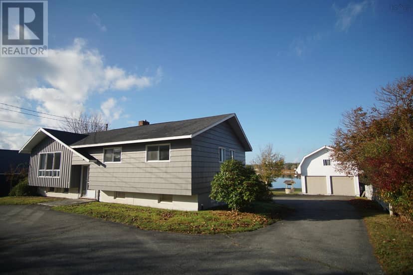 41 HOWE Street, Lockeport, photo 4