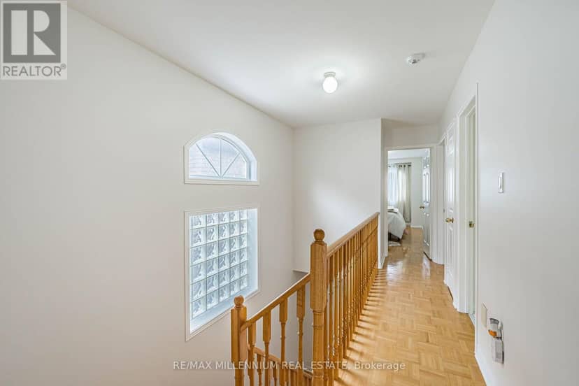 90 Ronan Crescent — photo 22 of 40