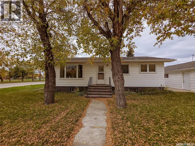 202 7th AVENUE W, Melville