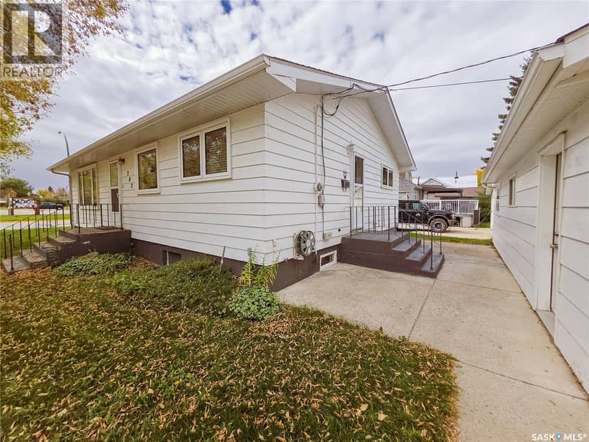 202 7th AVENUE W, Melville, photo 7