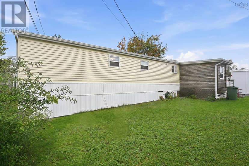 32 Earleton Avenue, Dartmouth, photo 4