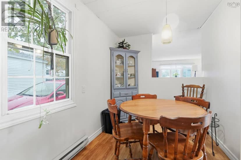32 Earleton Avenue, Dartmouth, photo 8