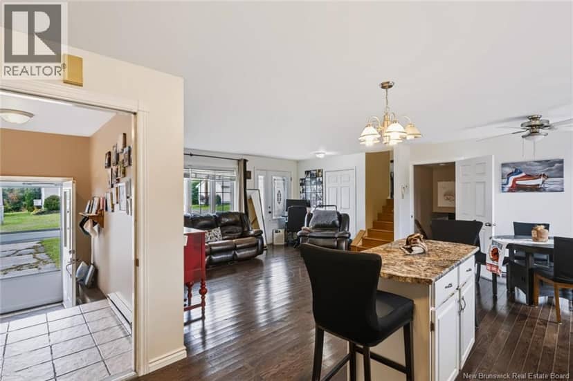 20 Locke Street — photo 16 of 40
