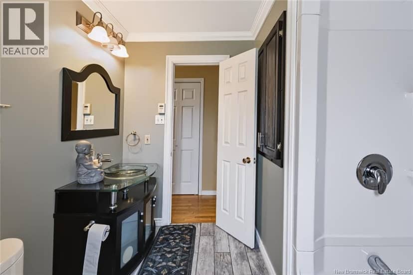 20 Locke Street — photo 22 of 40