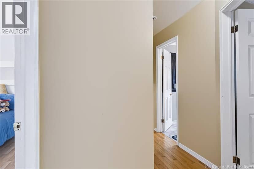 20 Locke Street — photo 26 of 40