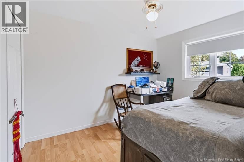 20 Locke Street — photo 27 of 40