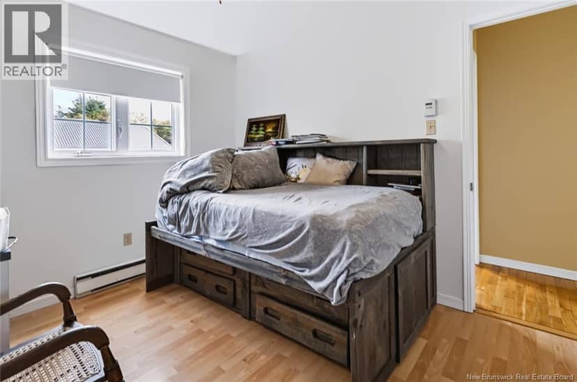 20 Locke Street — photo 28 of 40