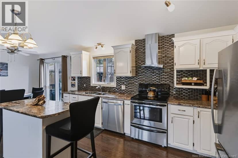 20 Locke Street, Miramichi, photo 8
