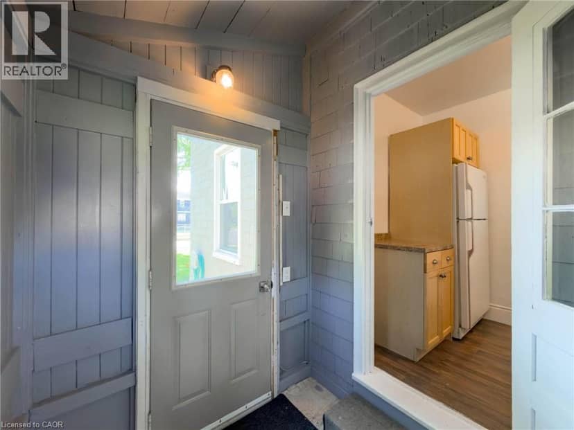 51 PLYMOUTH Road — photo 4 of 40