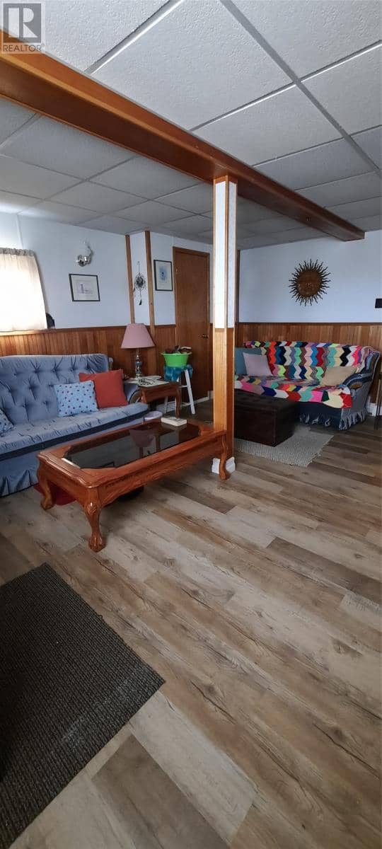 8 Main Street — photo 16 of 24