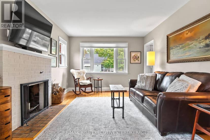 130 Florence Street — photo 9 of 40