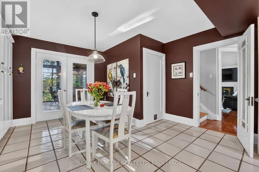 1577 Gregory Road — photo 14 of 40