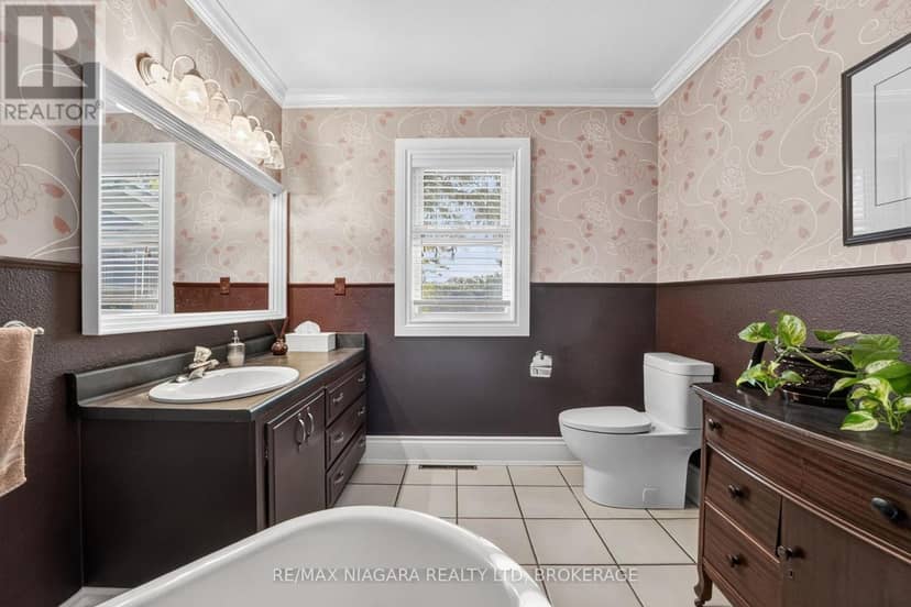 1577 Gregory Road — photo 28 of 40