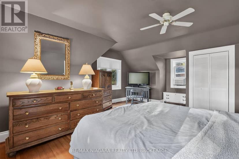 1577 Gregory Road — photo 34 of 40