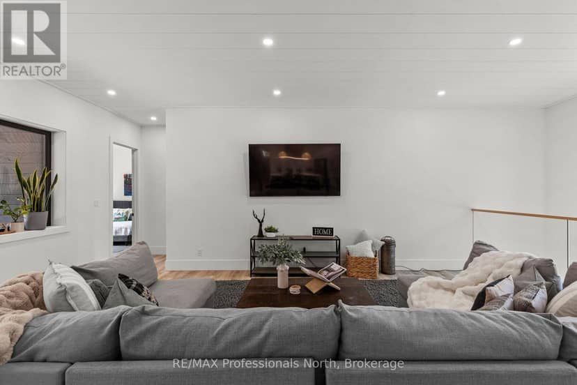 100 Masons Road — photo 17 of 40