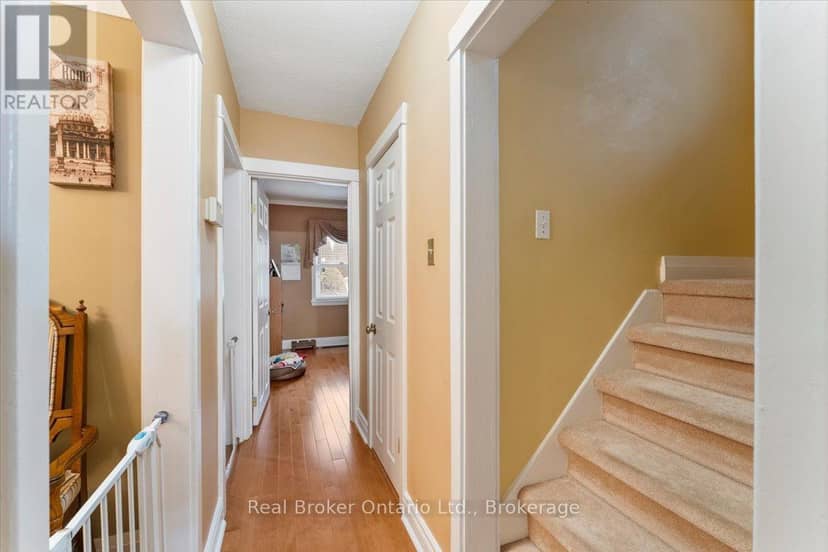 193 Huxley Avenue S — photo 15 of 40