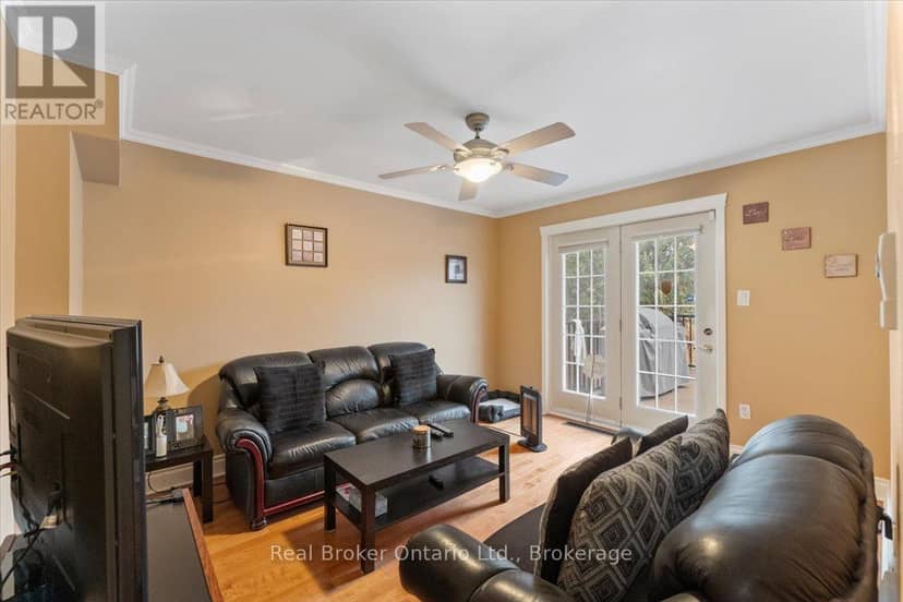 193 Huxley Avenue S — photo 16 of 40