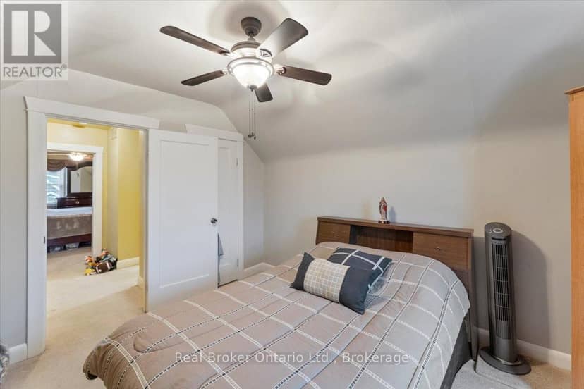193 Huxley Avenue S — photo 28 of 40