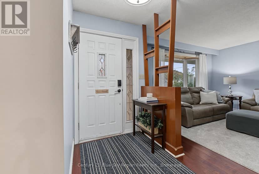 267 Barber Avenue — photo 13 of 40