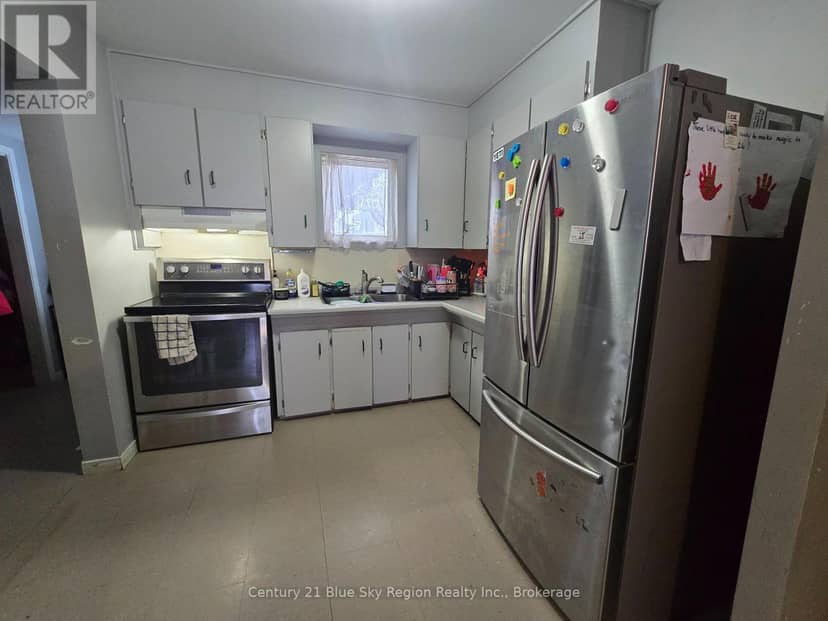 100 Nipissing Street, West Nipissing, photo 5