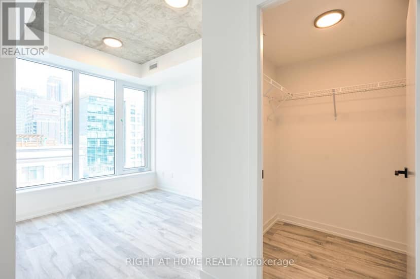 704 - 2 Augusta Avenue — photo 5 of 17