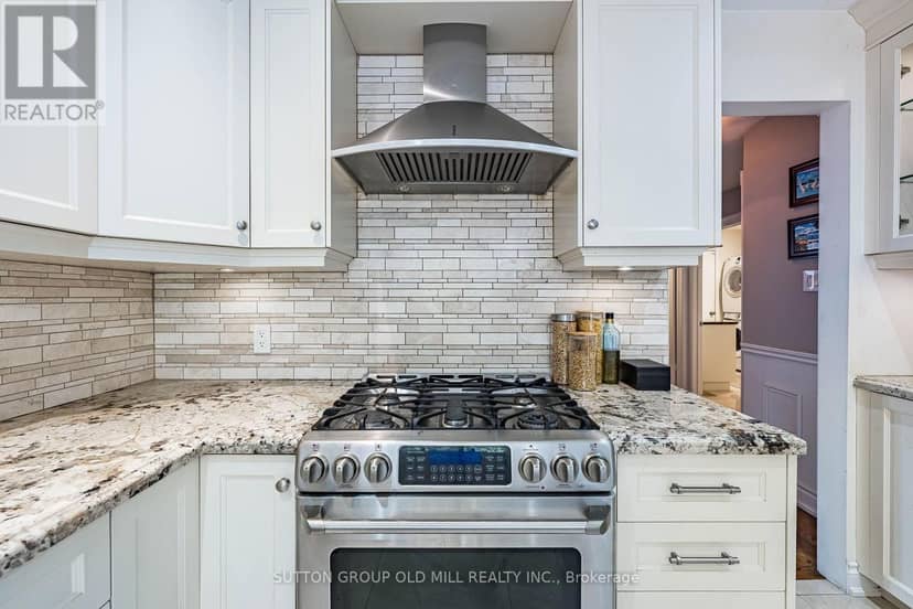 501 Sundown Crescent — photo 15 of 40