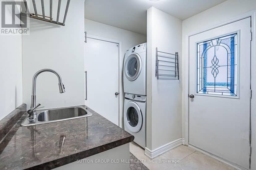 501 Sundown Crescent — photo 24 of 40