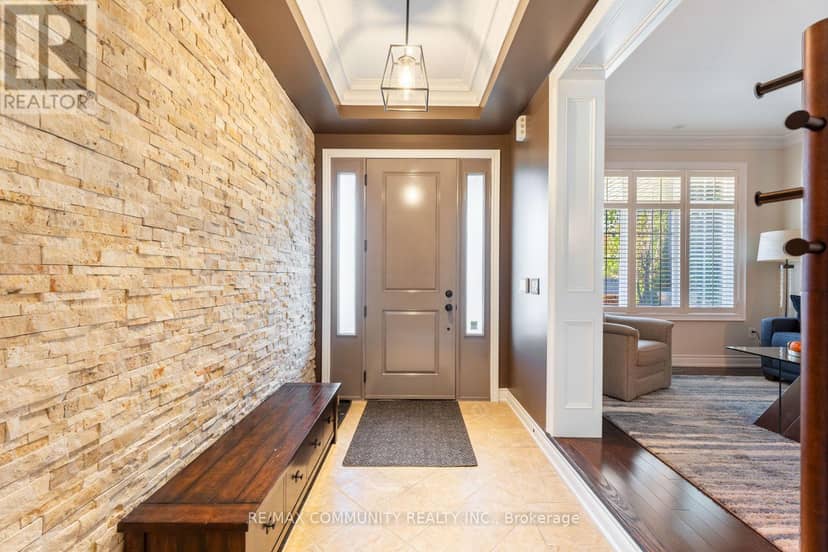 353 Shipway Avenue, Clarington, photo 3