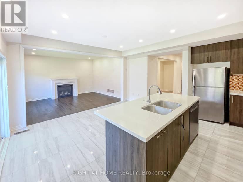 219 Fleetwood Drive, Oshawa, photo 5