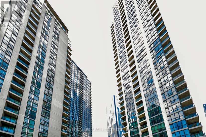 3211 - 16 Yonge Street — photo 37 of 40