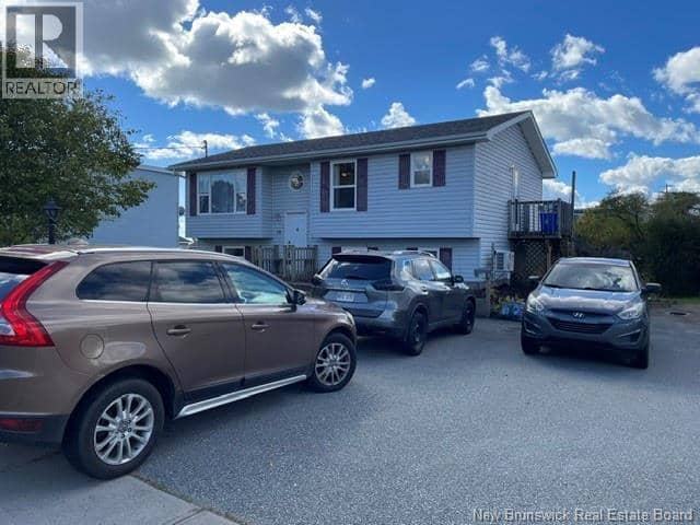 18 Partellow Street — photo 2 of 20