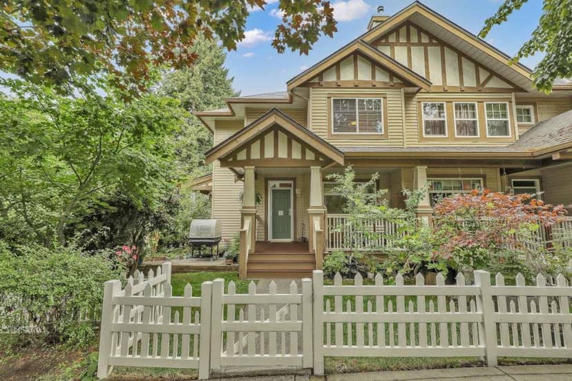 48 2678 KING GEORGE BOULEVARD, Surrey