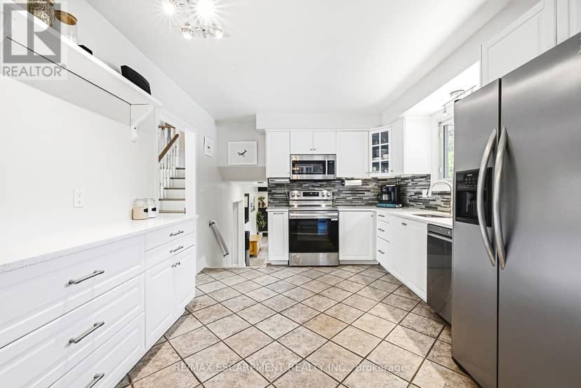 364 Fennell Avenue W, Hamilton, photo 6