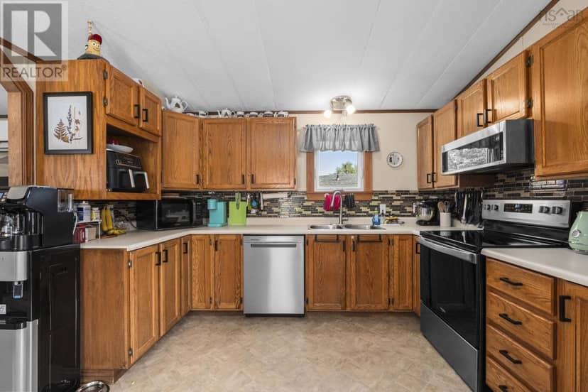 47 Earleton Avenue, Dartmouth, photo 6