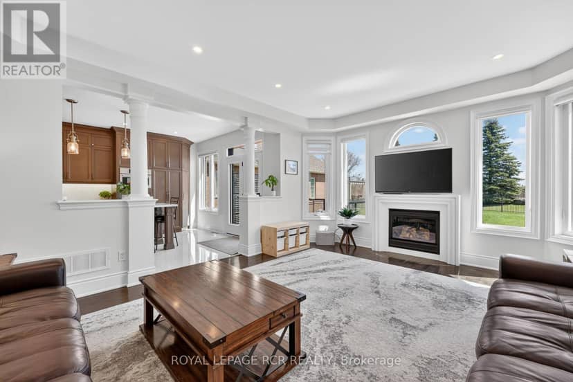 14 Emerald Heights Drive — photo 10 of 38