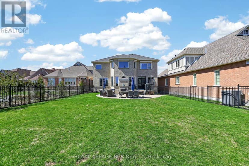 14 Emerald Heights Drive — photo 34 of 38