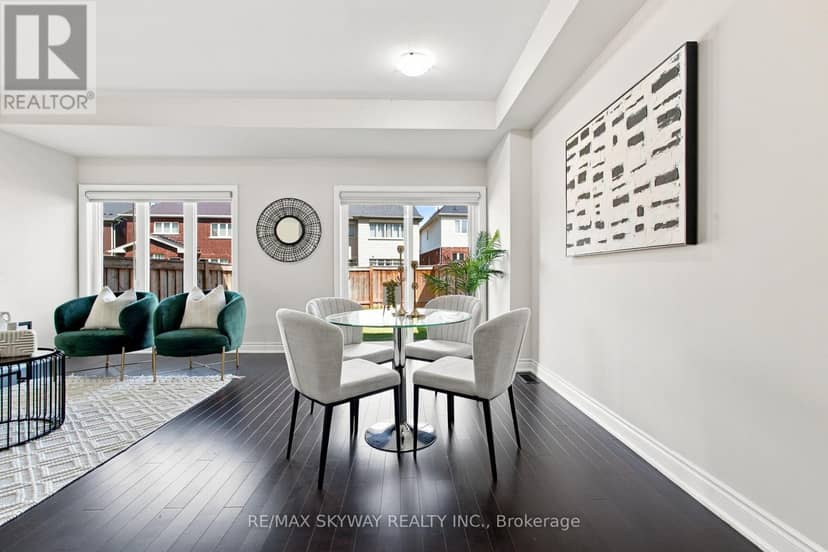 60 Lorne Thomas Place — photo 17 of 40