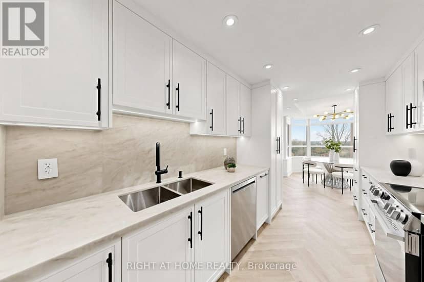 1506 - 7 Townsgate Drive — photo 15 of 40