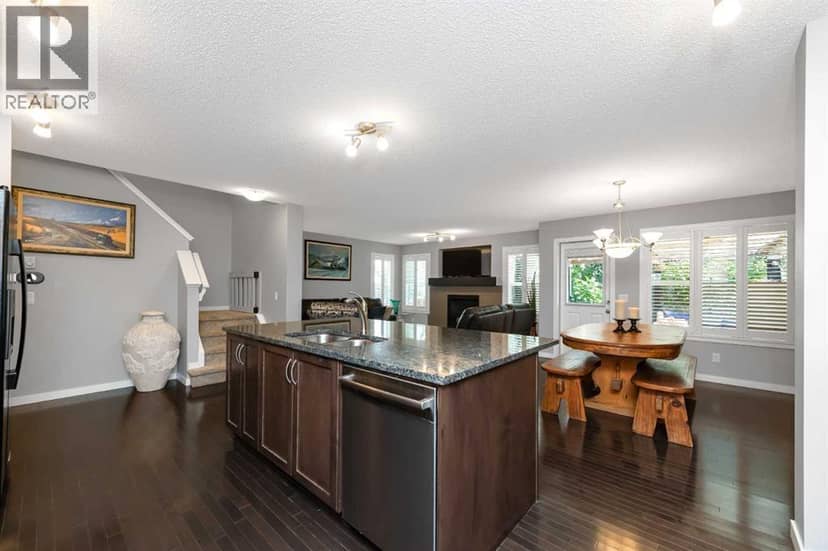 78 Hillcrest Street SW — photo 9 of 40
