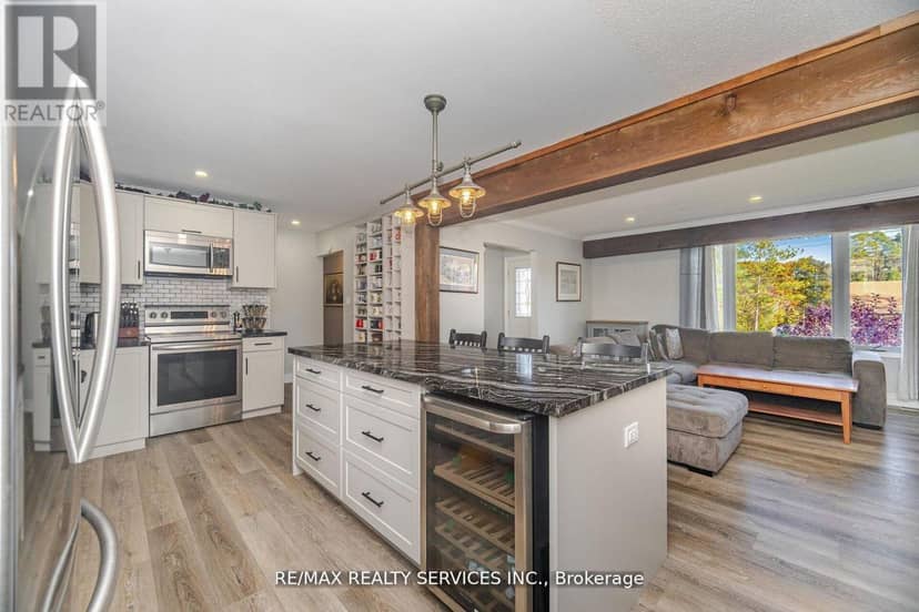 32 Caledon Street — photo 12 of 33