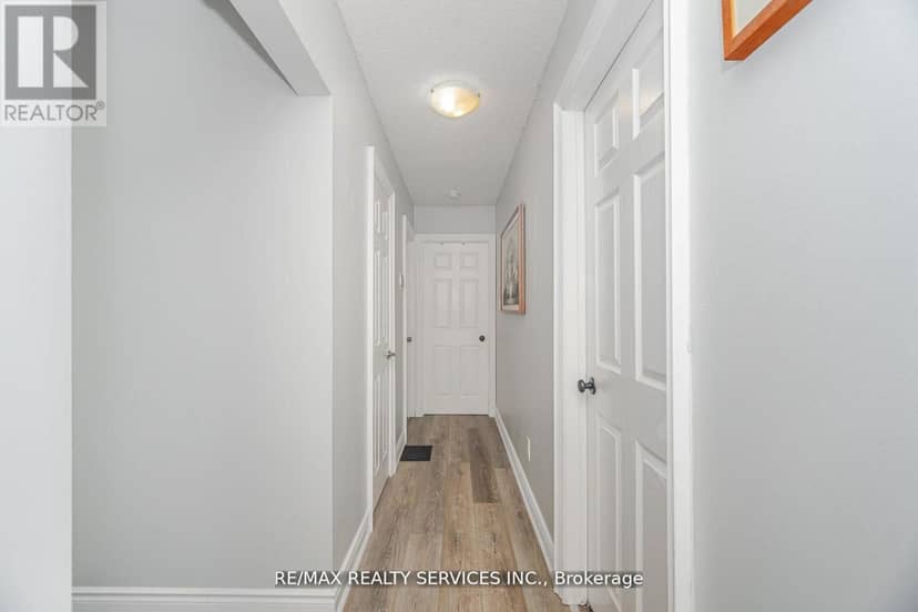 32 Caledon Street — photo 13 of 33
