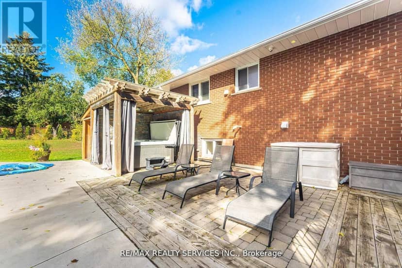 32 Caledon Street — photo 28 of 33