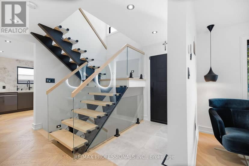 3328 Riverspray Crescent, Mississauga, photo 4