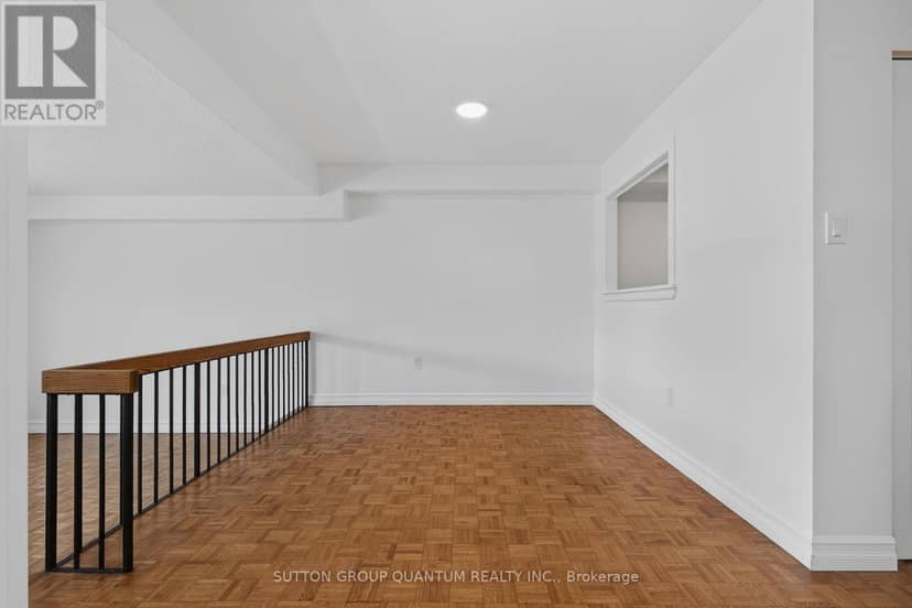 504 - 965 Inverhouse Drive — photo 7 of 40