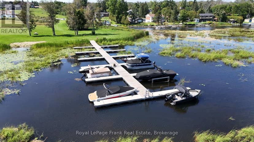 43 Lakeview Crescent — photo 4 of 40