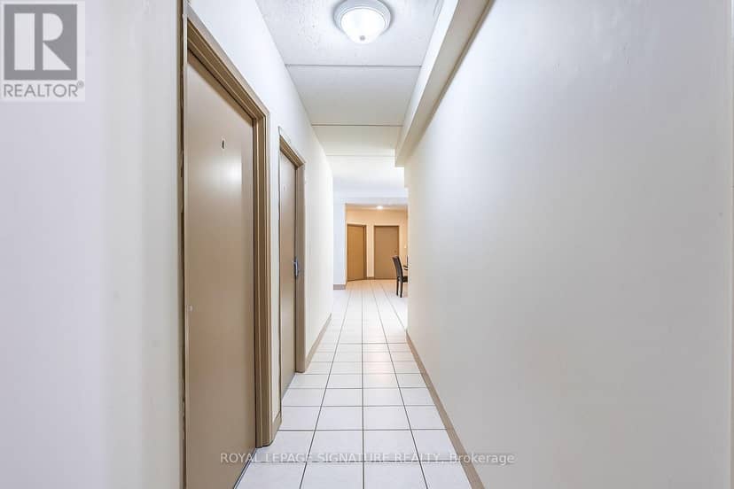 206 - 251 Lester Street — photo 17 of 36