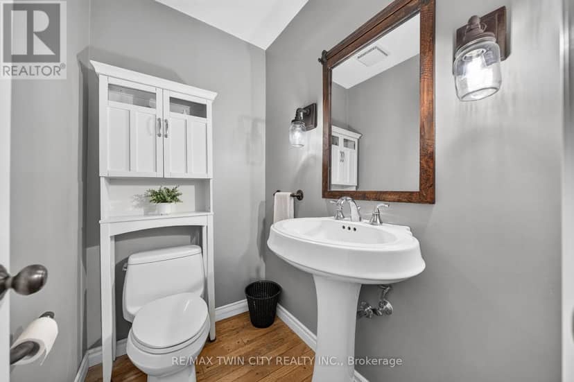 114 Frederick Banting Place — photo 29 of 40
