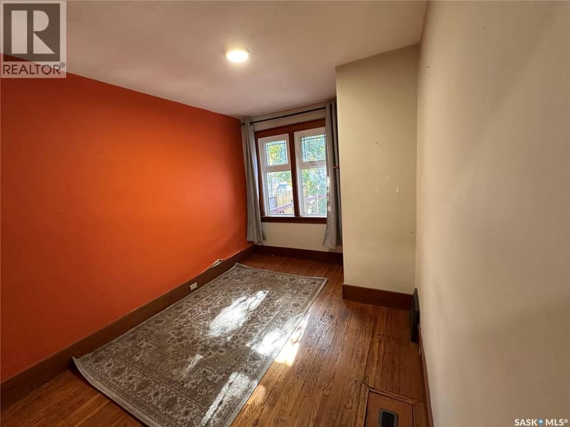 3324 College AVENUE — photo 17 of 38